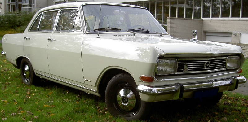 Opel Rekord 1966 4 deurs